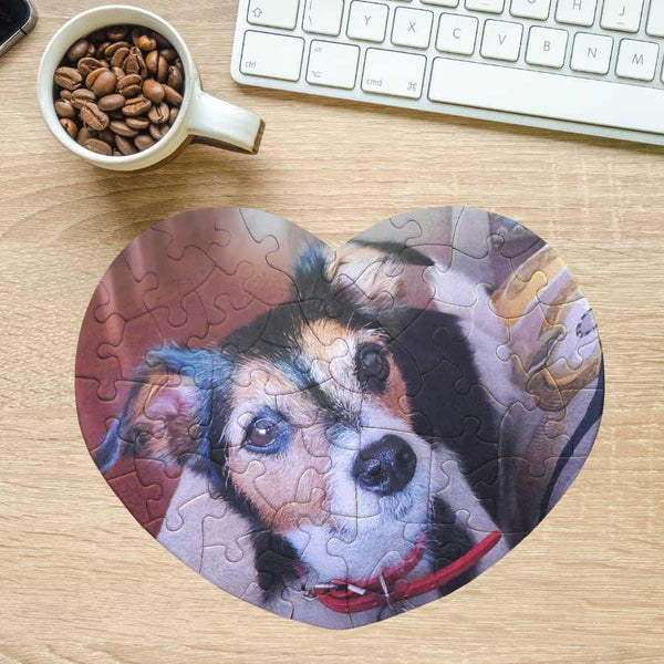 Puzzle Personalizado en Forma de Corazón con Foto de Mascota ❤️: Una forma encantadora y divertida de recordar a tu amigo de cuatro patas. Puzzle de 19 x 24 cm, 52 piezas. 🐶😺🧩🎨.