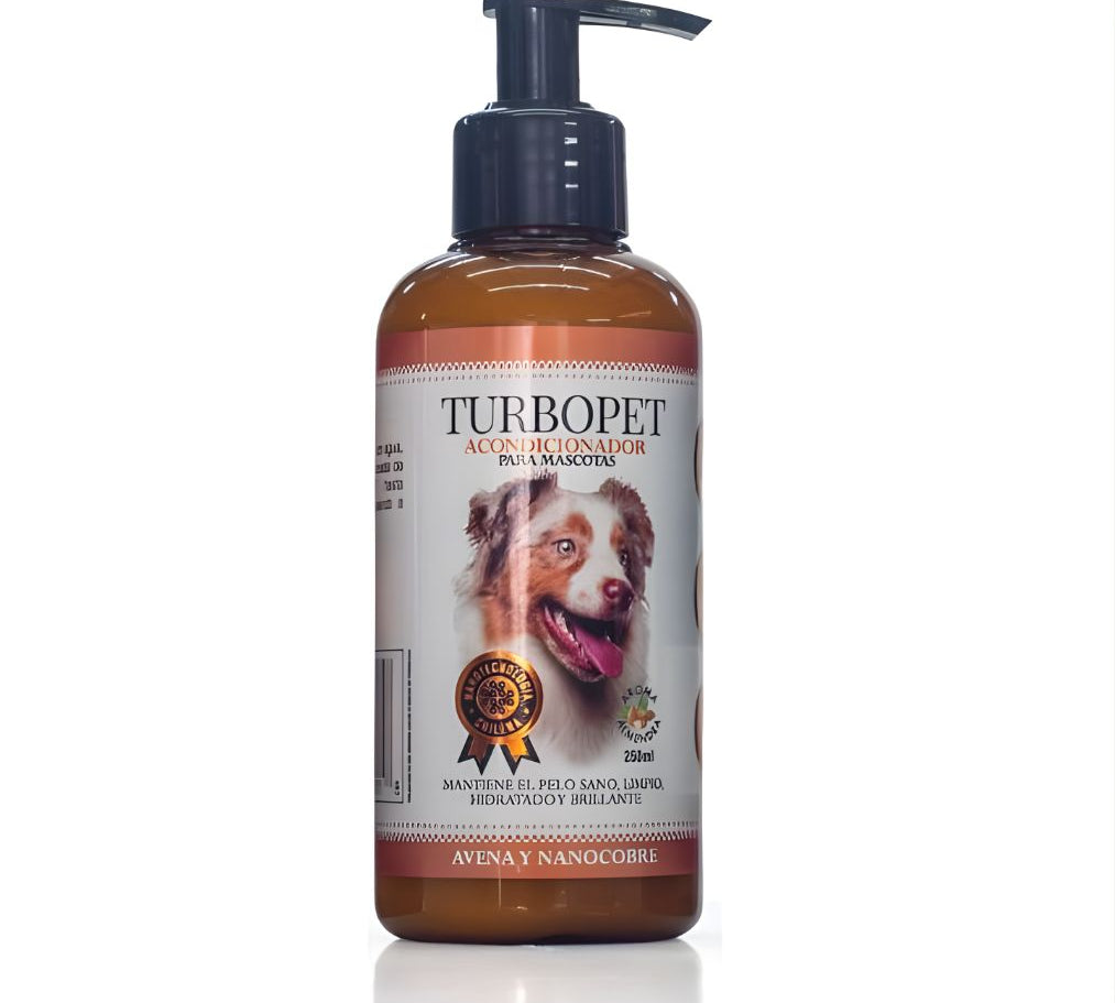 Acondicionador para Perros TurboPet 250 ml con avena, aloe vera y nano cobre. Hidrata, protege y deja el pelaje suave, brillante y perfumado.