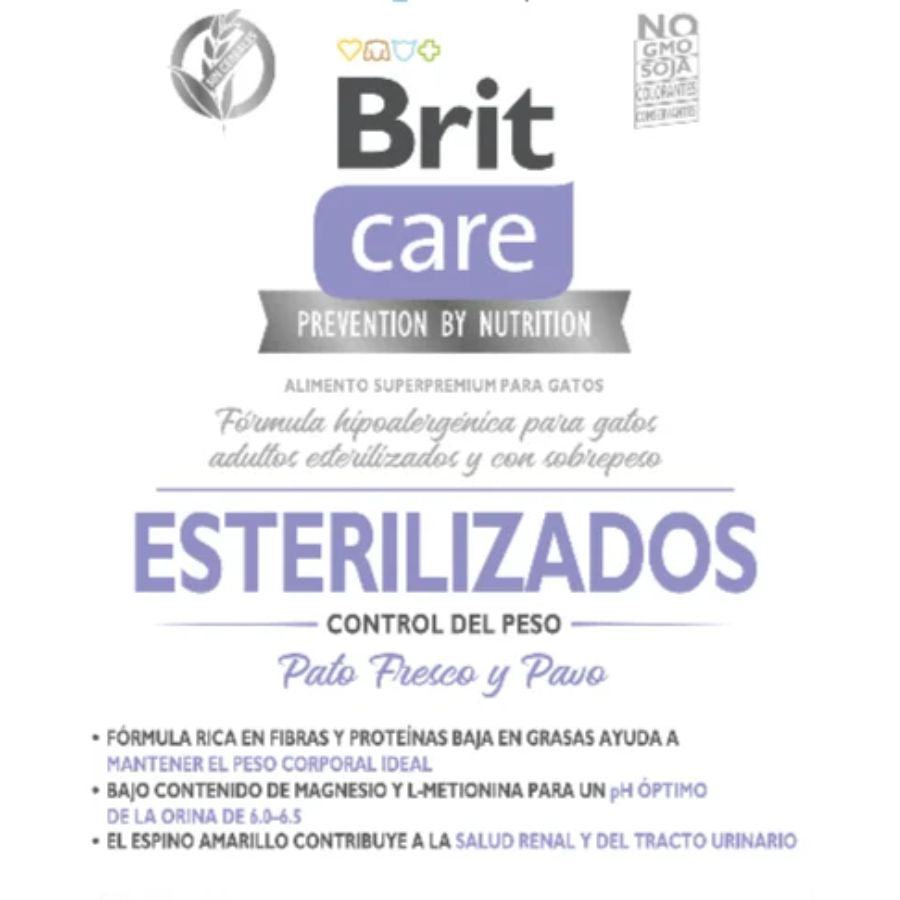 Brit Care Gato Sterilized Weight Control 7KG 🐱🌿, alimento hipoalergénico sin cereales para gatos esterilizados, ideal para el control de peso y la salud digestiva.