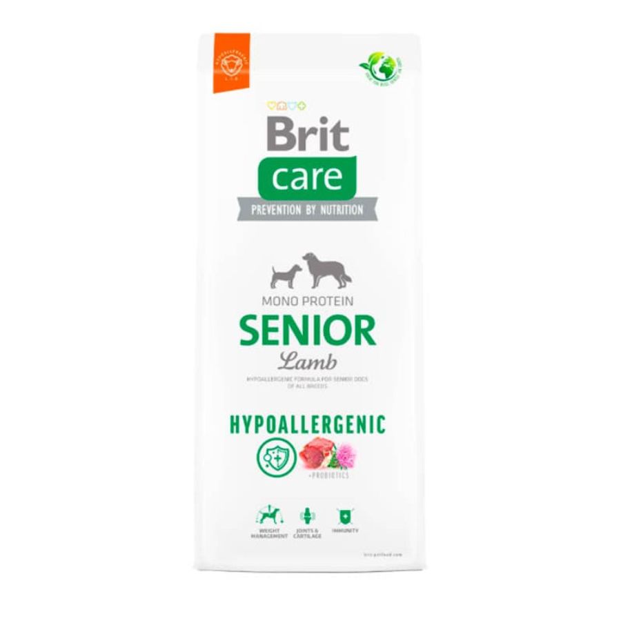 Brit Care Hypoallergenic Senior Cordero 3KG 🐑💚, alimento hipoalergénico para perros mayores, con soporte articular, protección cardíaca y digestión saludable.