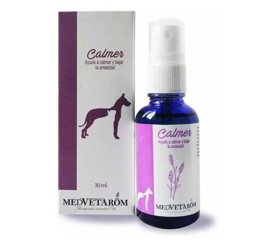 Calmer Spray 30ML para Gatos y Perros 🌿, mezcla natural de aceites esenciales que reduce estrés y ansiedad de forma segura y rápida.