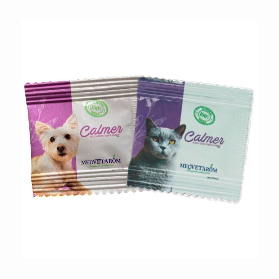 Caja Calmer para Perros y Gatos mezcla de aceites esenciales con efecto relajante en 30 min. Ideal para reducir ansiedad y estrés.