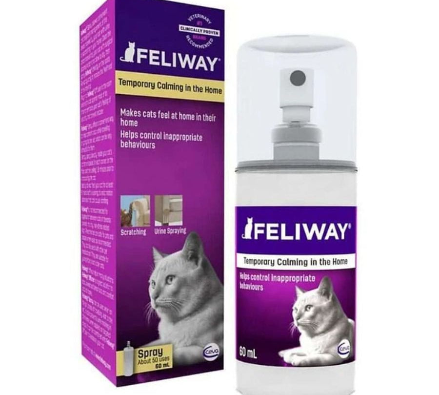 Feliway Classic Spray 60ml 🐱 reduce el estrés en gatos durante viajes y en casa. Ideal para prevenir marcaje por orina o arañazos. Fácil y seguro de usar.