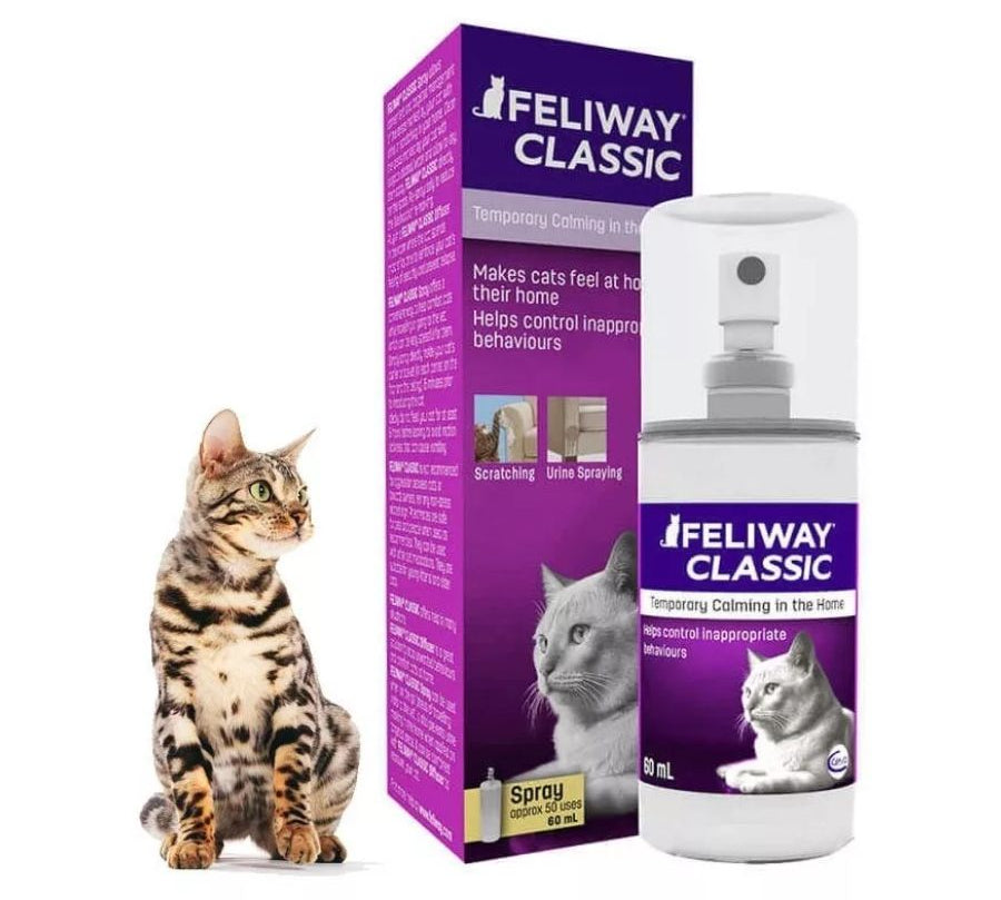 Feliway Classic Spray 60ml 🐱 reduce el estrés en gatos durante viajes y en casa. Ideal para prevenir marcaje por orina o arañazos. Fácil y seguro de usar.