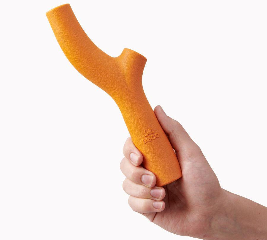 Super Stick Goma Natural, juguete resistente y seguro para perros. Hecho de goma natural, ideal para masticación y juegos interactivos. Disponible en colores brillantes.