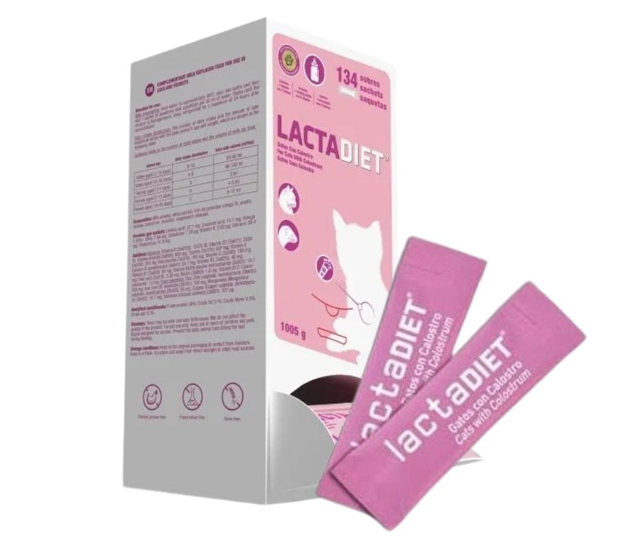 Lactadiet Gato Sobre proporciona nutrición completa con calostro, vitaminas y Omega 3, ideal para gatitos recién nacidos hasta el destete. B-Pets