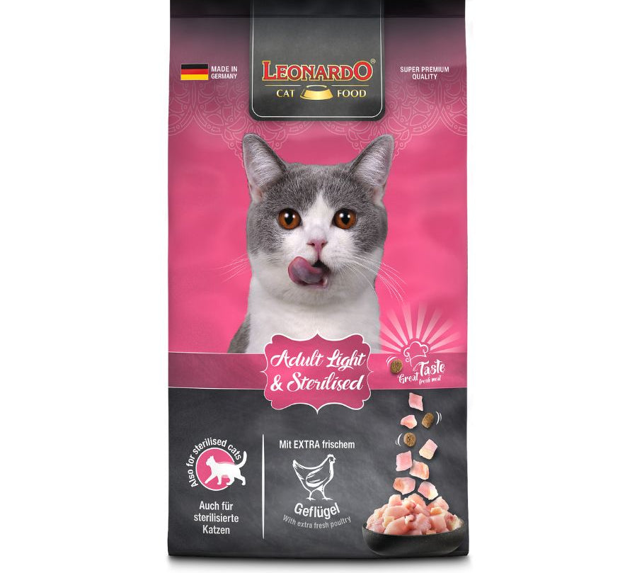 Leonardo Adulto Light 7.5kg 🐱🍃, ideal para gatos con sobrepeso o esterilizados. Bajo en calorías, rico en proteínas, con krill y semillas de chía para salud y forma física.