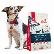 PetFamily Foods Raza Pequeña 5kg, un alimento completo y balanceado para perros adultos de razas pequeñas. Con proteína animal y probióticos para una nutrición excepcional.