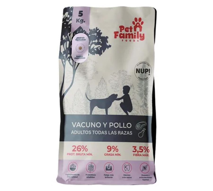 PetFamily Foods Raza Pequeña 5kg, un alimento completo y balanceado para perros adultos de razas pequeñas. Con proteína animal y probióticos para una nutrición excepcional.