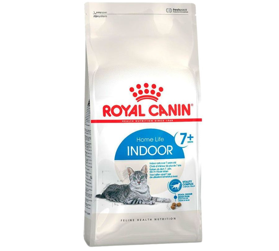 Royal Canin Indoor 7+: Alimento seco para gatos mayores de 7 años que viven en interiores. Enriquecido para un envejecimiento saludable, reduce olores y cantidad de heces, y mantiene la salud renal y urinaria.