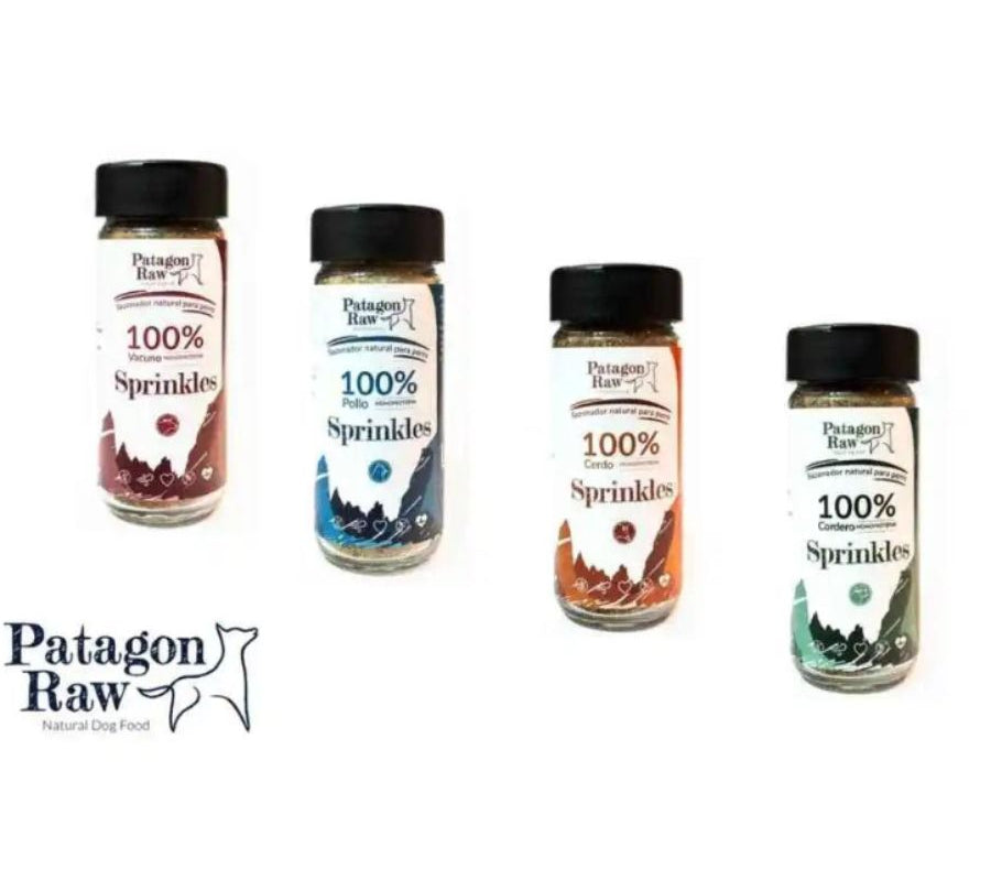 Patagon Raw Sprinkles Sabor Cordero, un sazonador natural y libre de granos para perros. Perfecto para complementar su dieta y añadir sabor. 🐶🌟