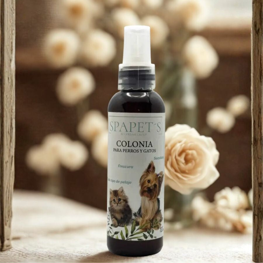 SpaPets Colonia para Perros y Gatos deja el pelaje fresco, suave y con aroma duradero. Fórmula hipoalergénica ideal para uso frecuente y todo tipo de mascotas.