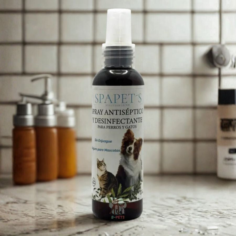SpaPets Spray Antiséptico y Desinfectante elimina virus, bacterias y hongos sin alcohol ni fragancias. Seguro para mascotas, ideal para uso diario en el hogar.