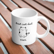 Vista frontal de taza personalizada papá gatuno – regalo para pet lovers