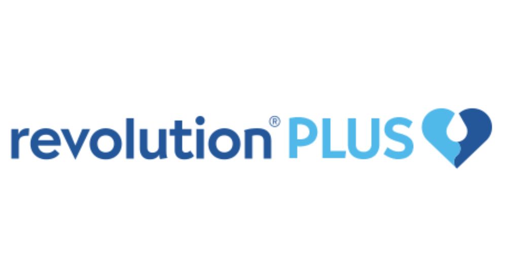 Revolution Plus es un tratamiento tópico mensual para gatos, desarrollado por Zoetis, líder mundial en salud animal. Ofrece protección integral contra pulgas, garrapatas y otros parásitos, ayudando a mantener a tu felino sano y protegido.