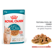Textura en trozos en salsa del sobre Royal Canin Ageing 15+, diseñada y probada en gatos mayores